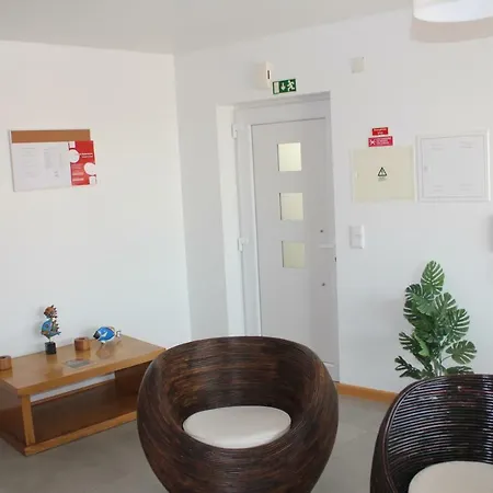Bea's Tostas House פניש