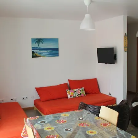 Bea's Tostas House * פניש
